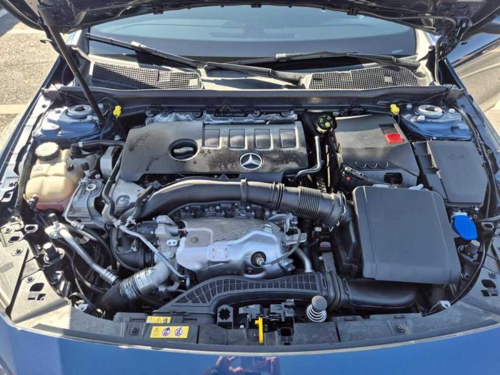 Mercedes Benz CLA Class 2023 Azul - Importación desde Corea - HF Imports Iquique - Foto 20