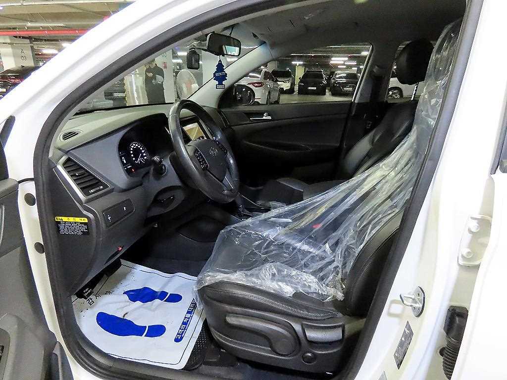 HYUNDAI Tucson - Vista 6