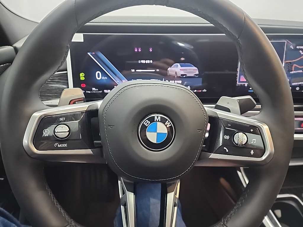 BMW 7 Series - Vista 9