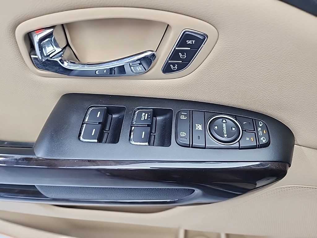 KIA Carnival 2019 Negro - Importación desde Corea - HF Imports Iquique - Foto 18