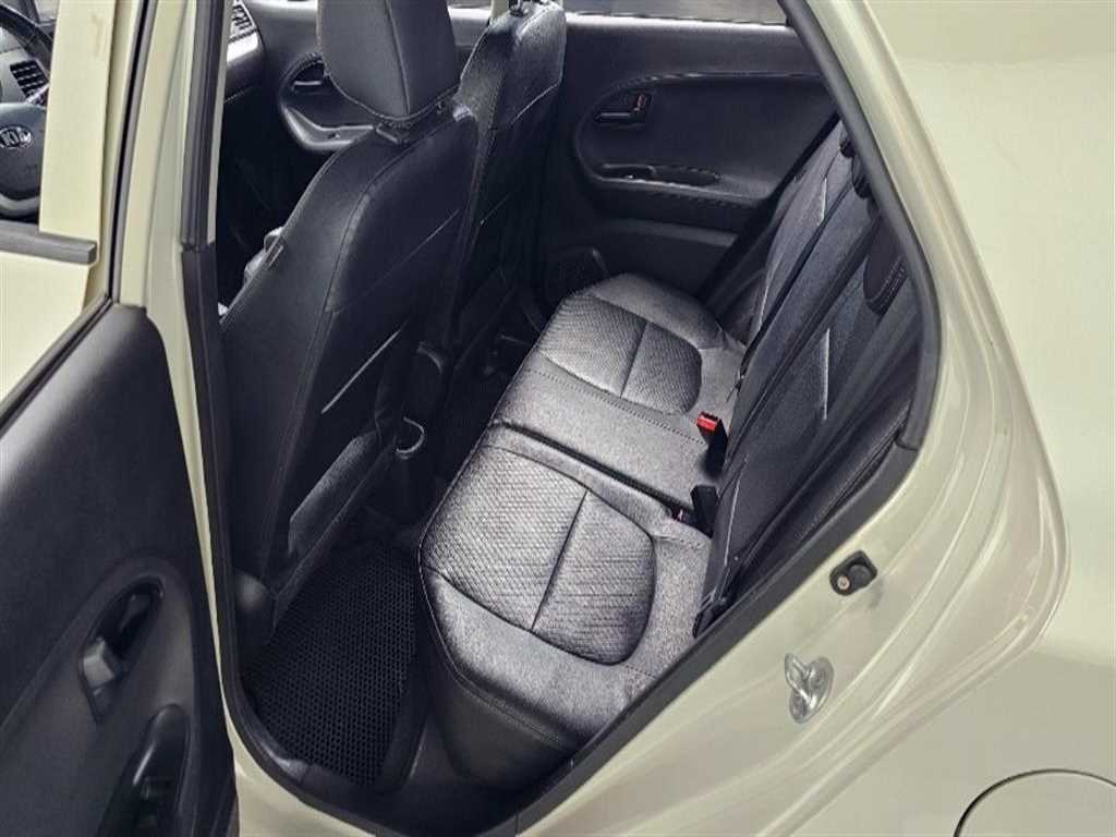 KIA Morning - Vista 12