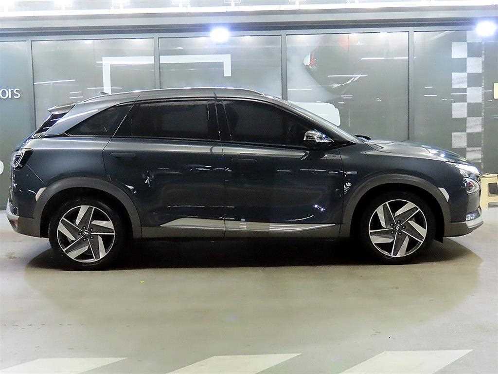 HYUNDAI Nexo - Vista 3