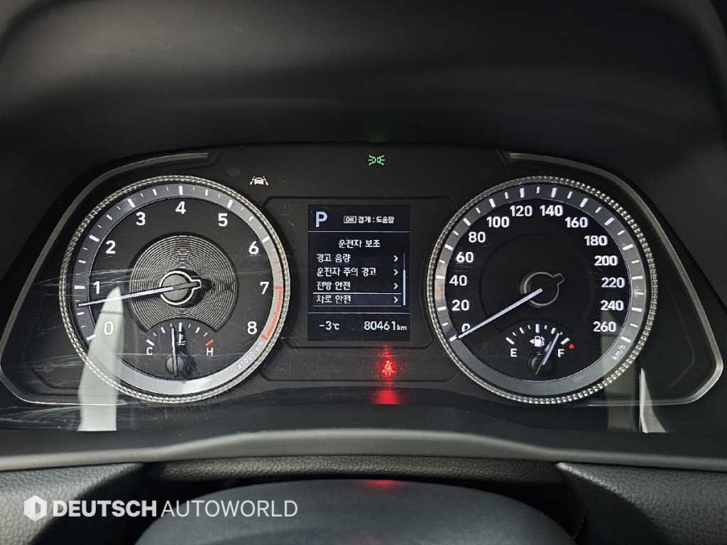 HYUNDAI Sonata - Vista 8