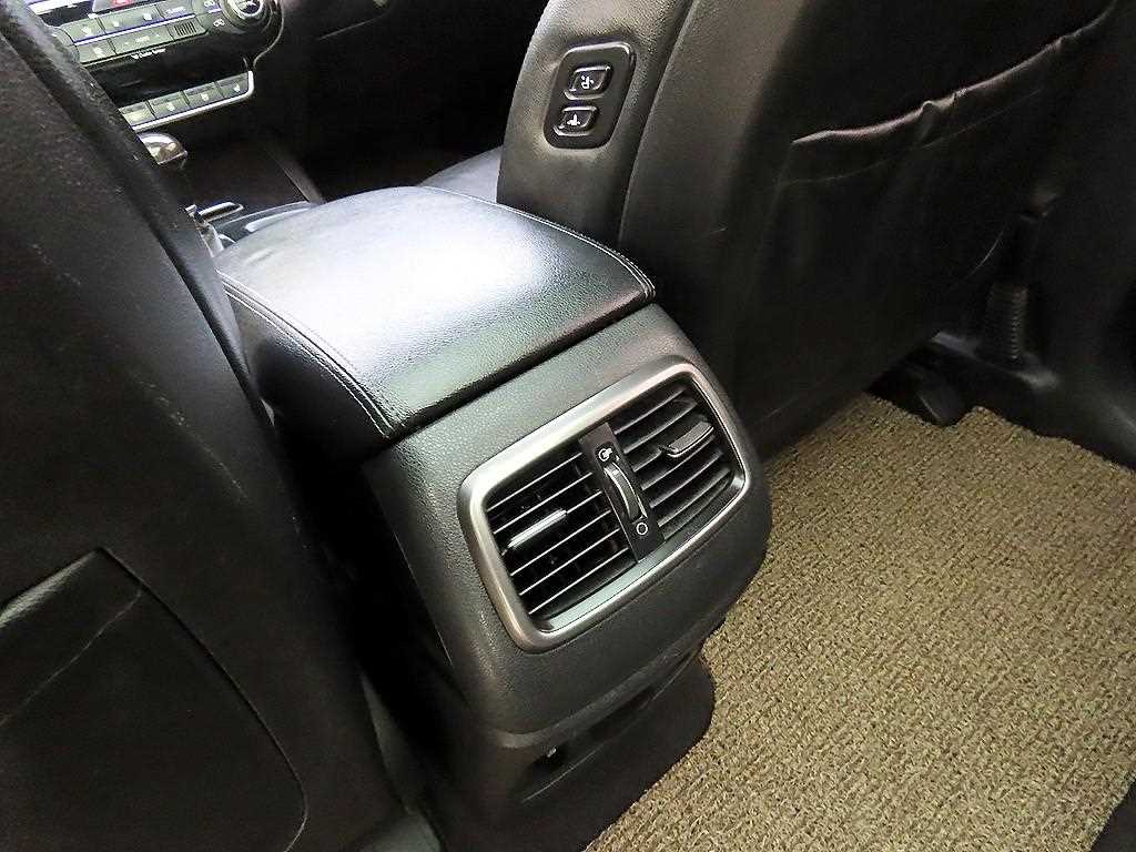 KIA Sorento 2016 Blanco - Importación desde Corea - HF Imports Iquique - Foto 14