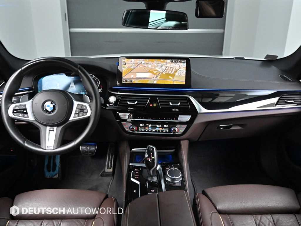 BMW 5 Series - Vista 7