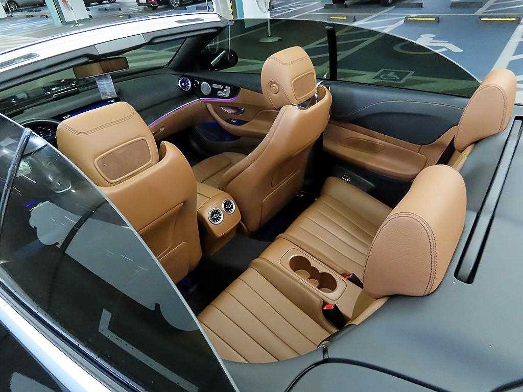 Mercedes Benz E class - Vista 9