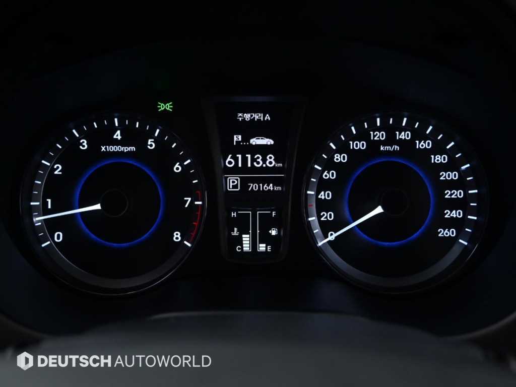 HYUNDAI Grandeur - Vista 8