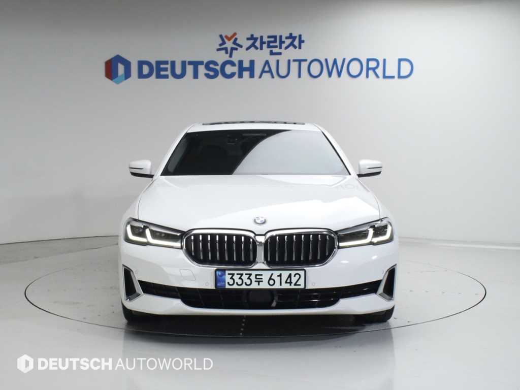 BMW 5 Series - Vista 3