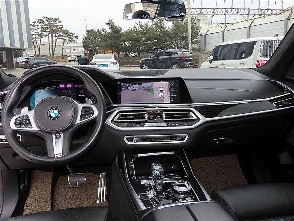 BMW X7 - Vista 7