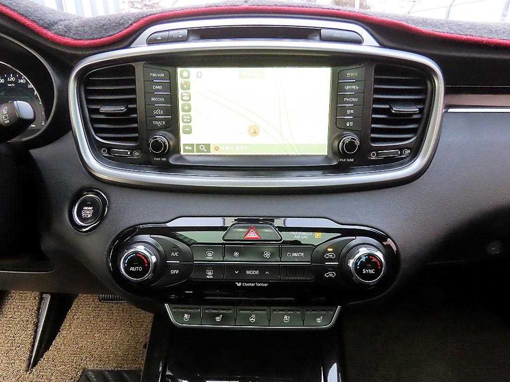 KIA Sorento - Vista 12