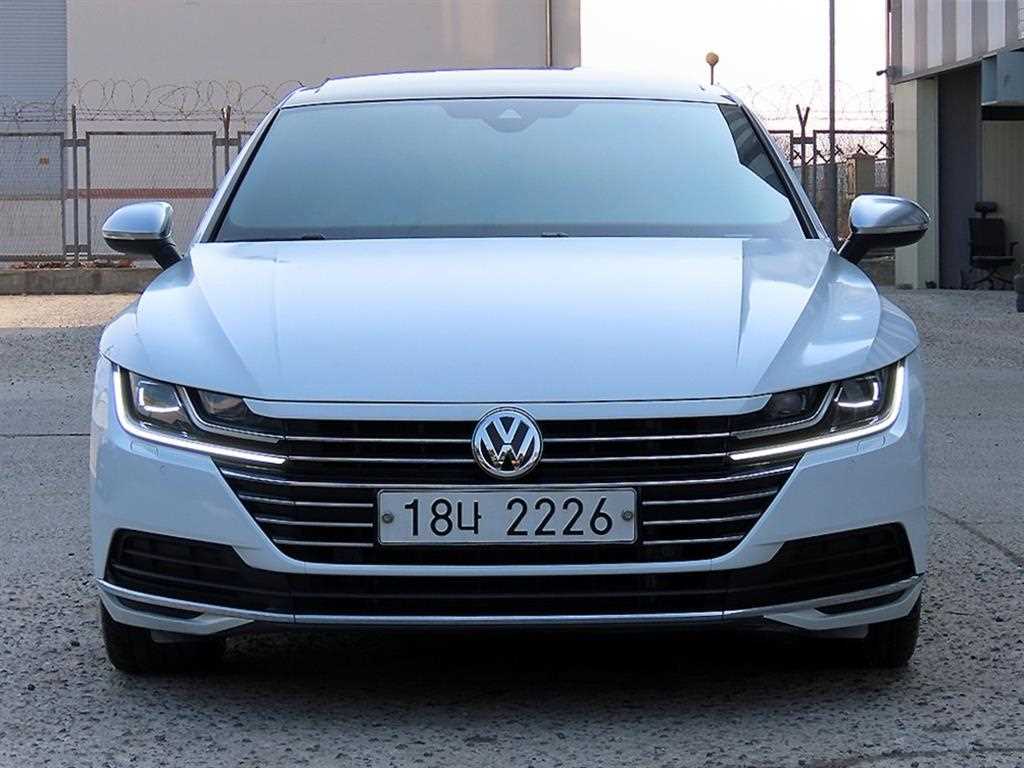 Volkswagen Arteon 2019 Blanco - Importación desde Corea - HF Imports Iquique - Foto 1