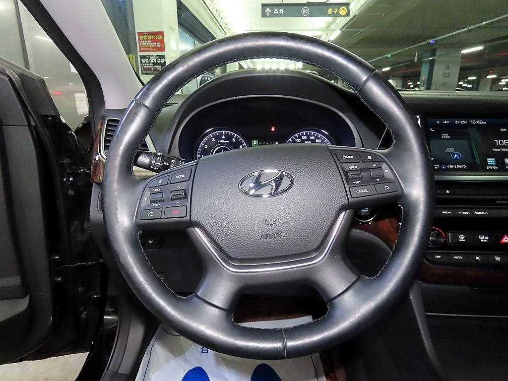 HYUNDAI Aslan - Vista 8