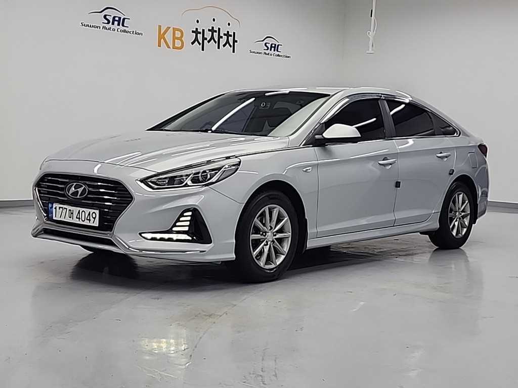 HYUNDAI Sonata - Vista 2