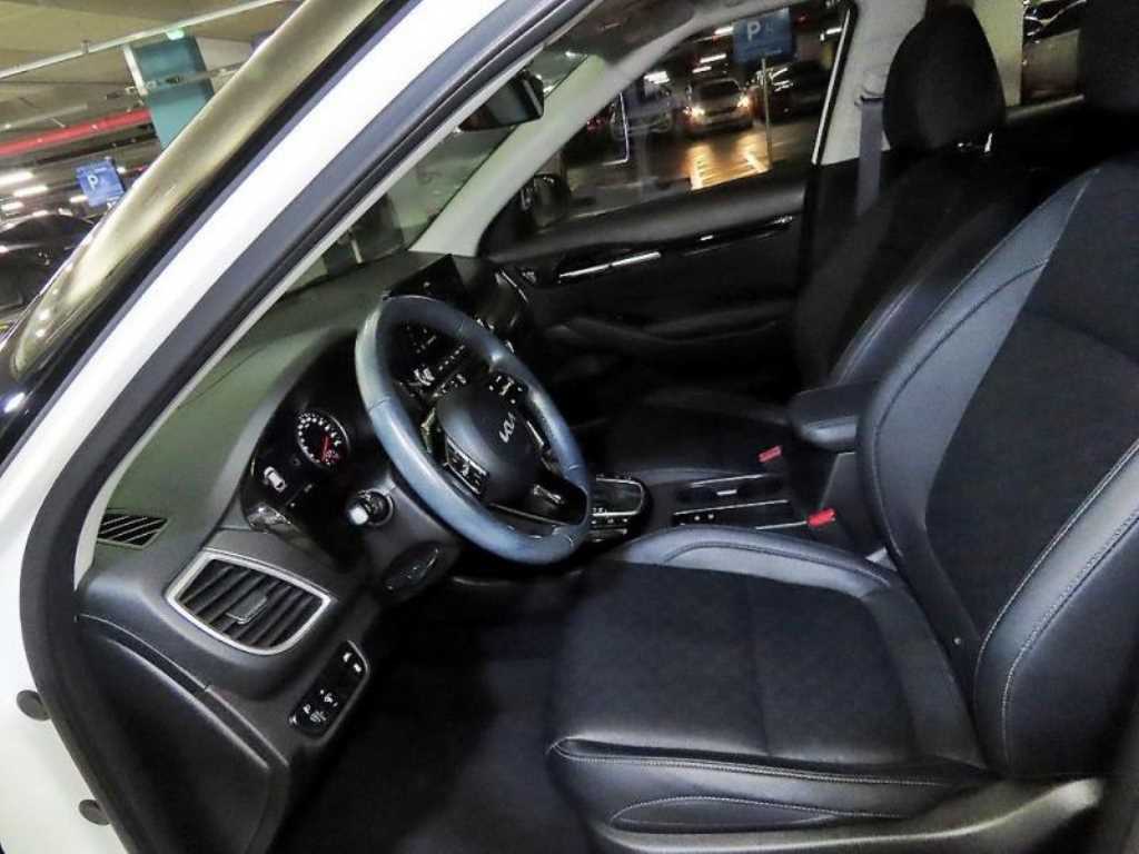 KIA Seltos - Vista 6