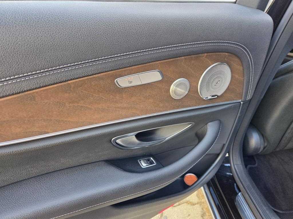 Mercedes Benz E class 2021 Negro - Importación desde Corea - HF Imports Iquique - Foto 15