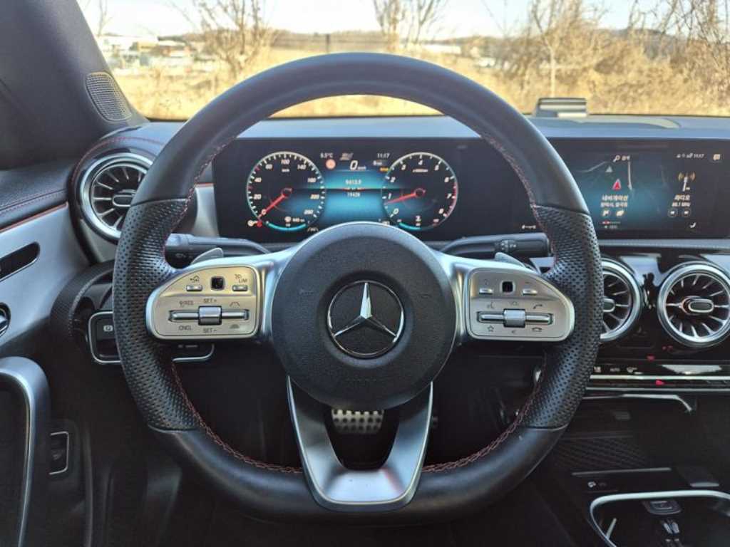 Mercedes Benz CLA Class 2023 Azul - Importación desde Corea - HF Imports Iquique - Foto 14