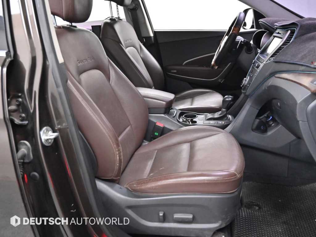 HYUNDAI Santa Fe - Vista 10