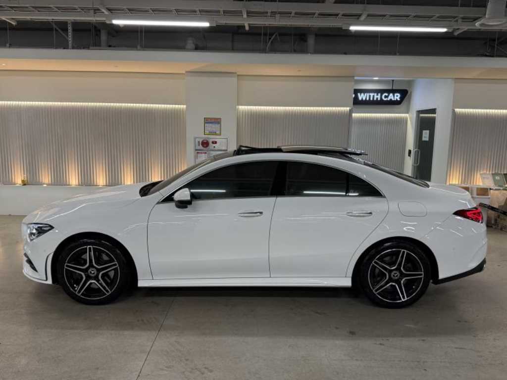 Mercedes Benz CLA Class - Vista 7