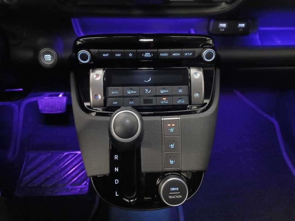 HYUNDAI Casper - Vista 12