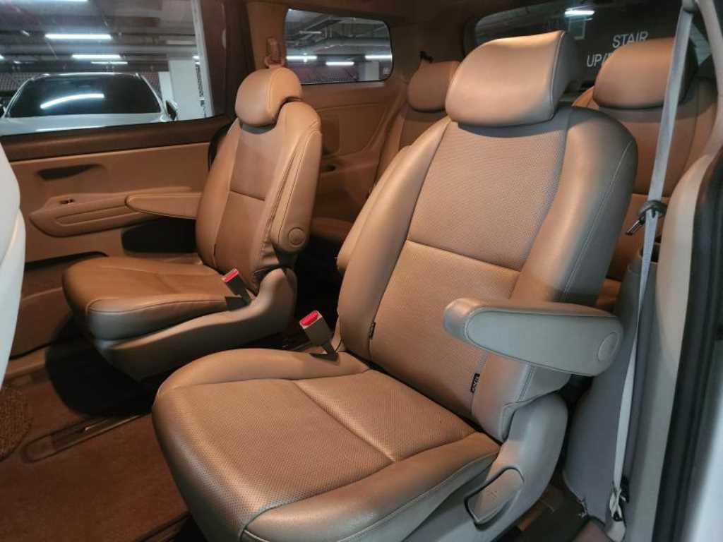 KIA Carnival 2016 - Importación desde Corea - HF Imports Iquique - Foto 13