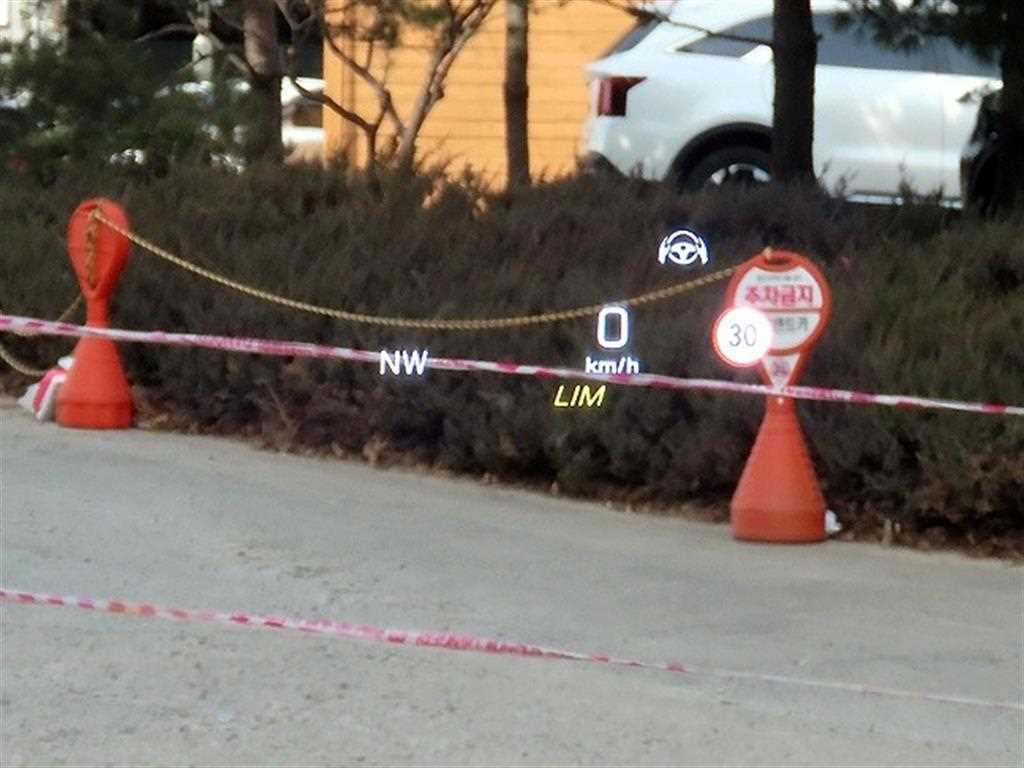 Mercedes Benz GLC Class - Vista 10