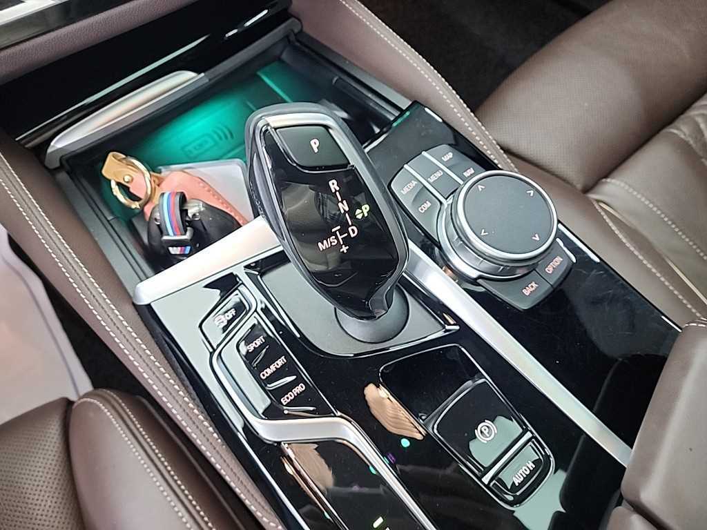 BMW 5 Series - Vista 8