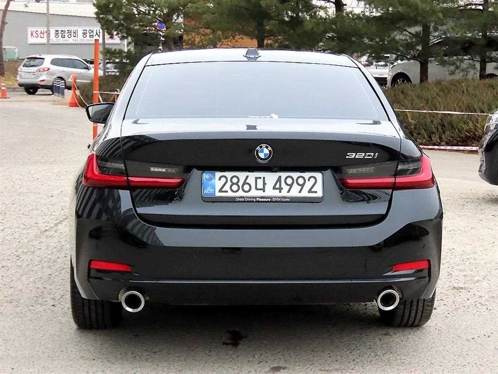 BMW 3 series - Vista 4