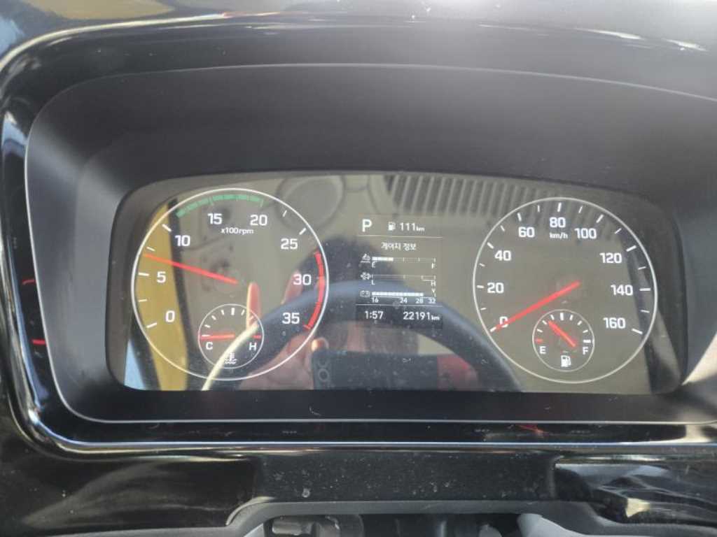 medium and large bus Hyundai bus - Vista 8