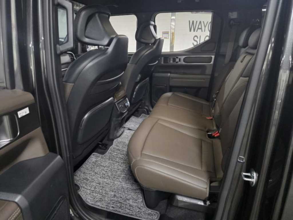 KIA Tasman - Vista 8