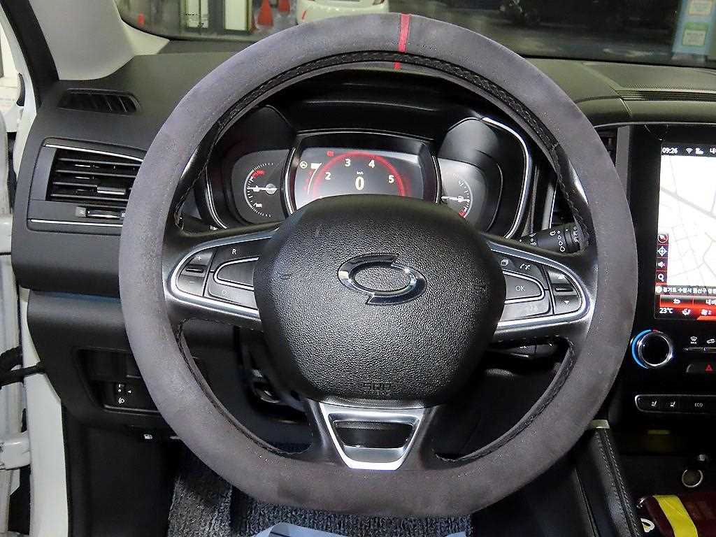 SAMSUNG QM6 - Vista 8