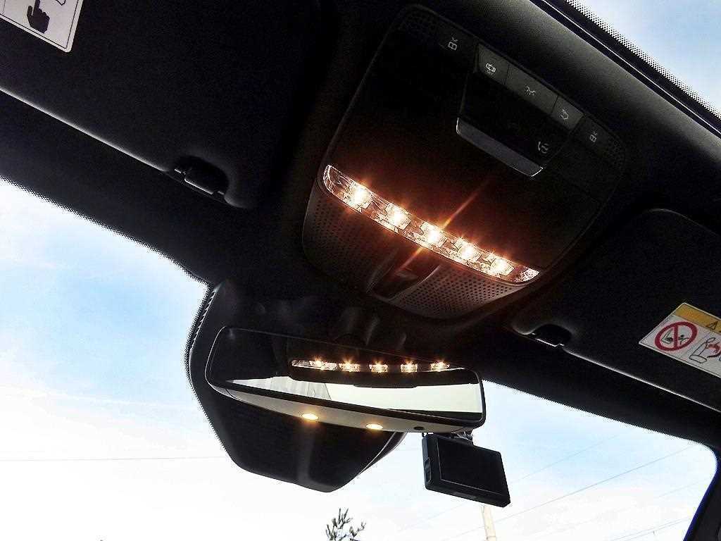 Mercedes Benz GLC Class 2020 Blanco - Importación desde Corea - HF Imports Iquique - Foto 15