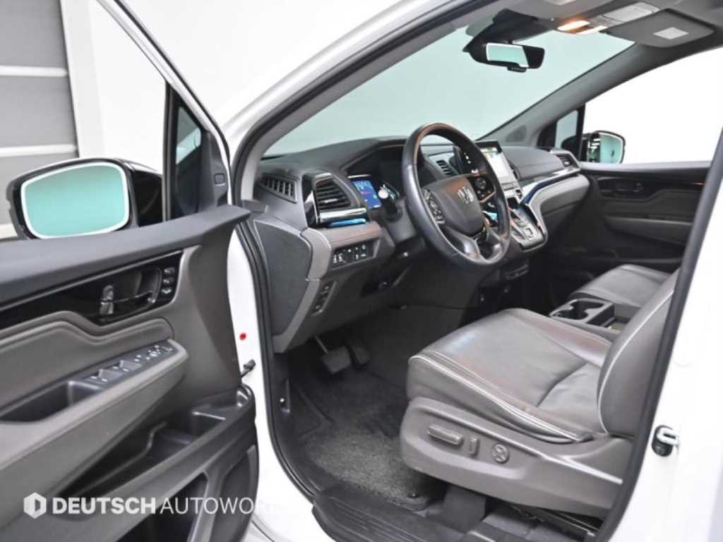 Honda Odyssey - Vista 11