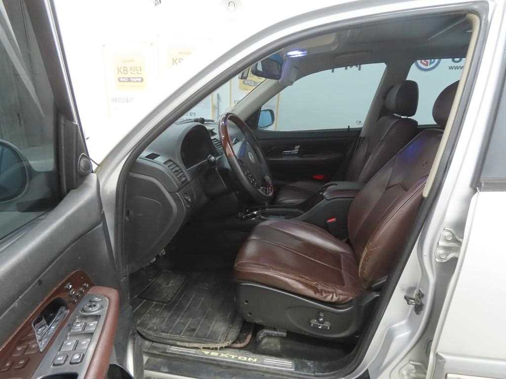 Ssangyong Rexton - Vista 5