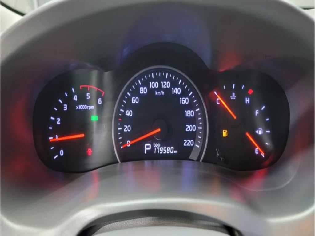 KIA Carnival 2013 - Importación desde Corea - HF Imports Iquique - Foto 17