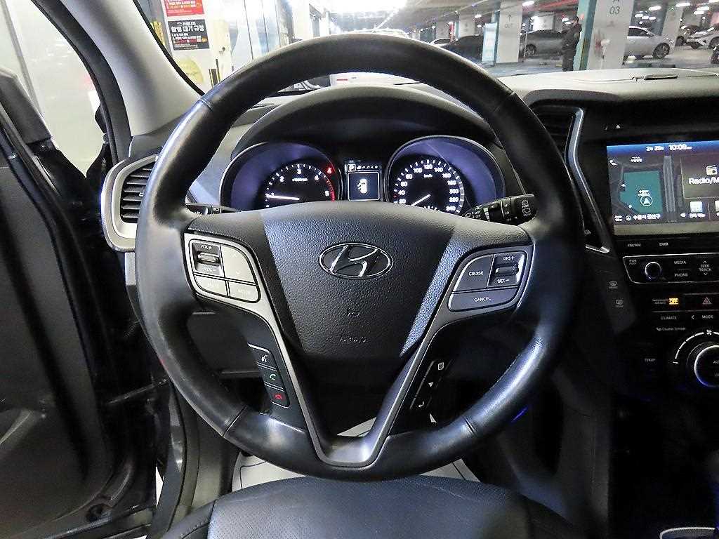 HYUNDAI Santa Fe - Vista 8