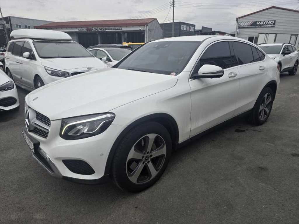 Mercedes Benz GLC Class - Vista 2
