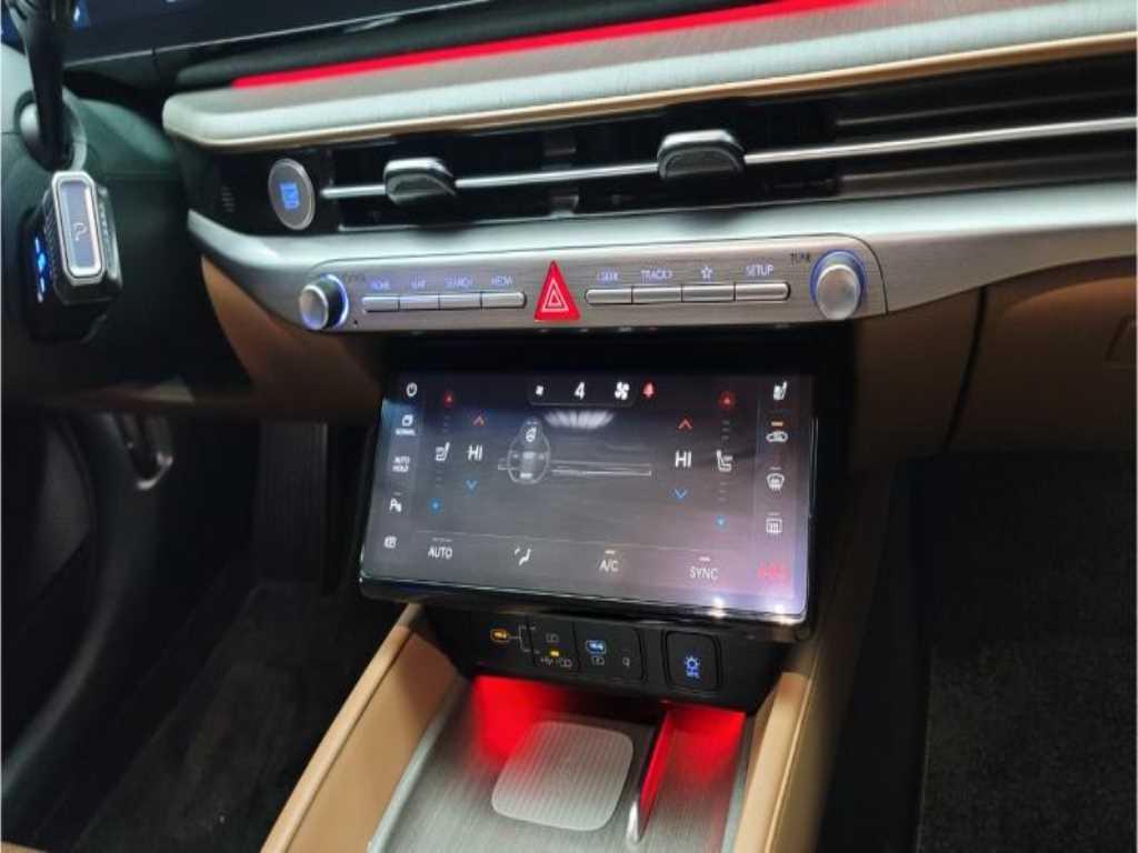 HYUNDAI Grandeur - Vista 10