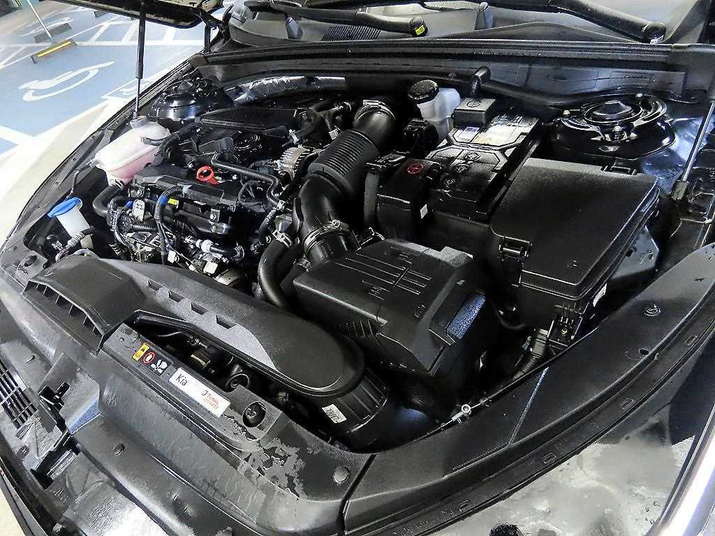 KIA K5 2024 Negro - Importación desde Corea - HF Imports Iquique - Foto 19