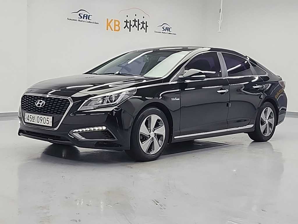 HYUNDAI Sonata - Vista 2