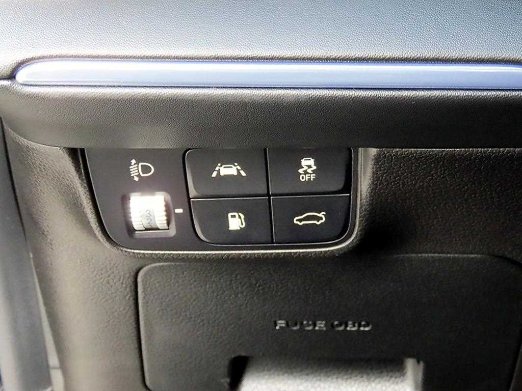 HYUNDAI Grandeur - Vista 12