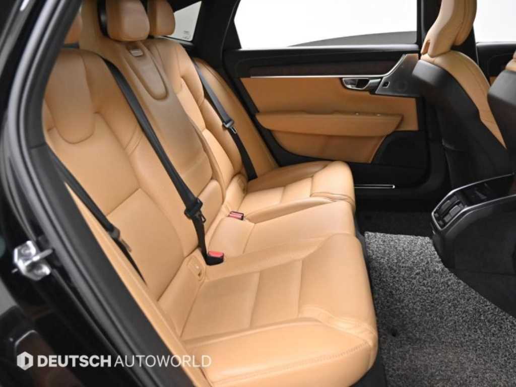 Volvo S90 - Vista 12