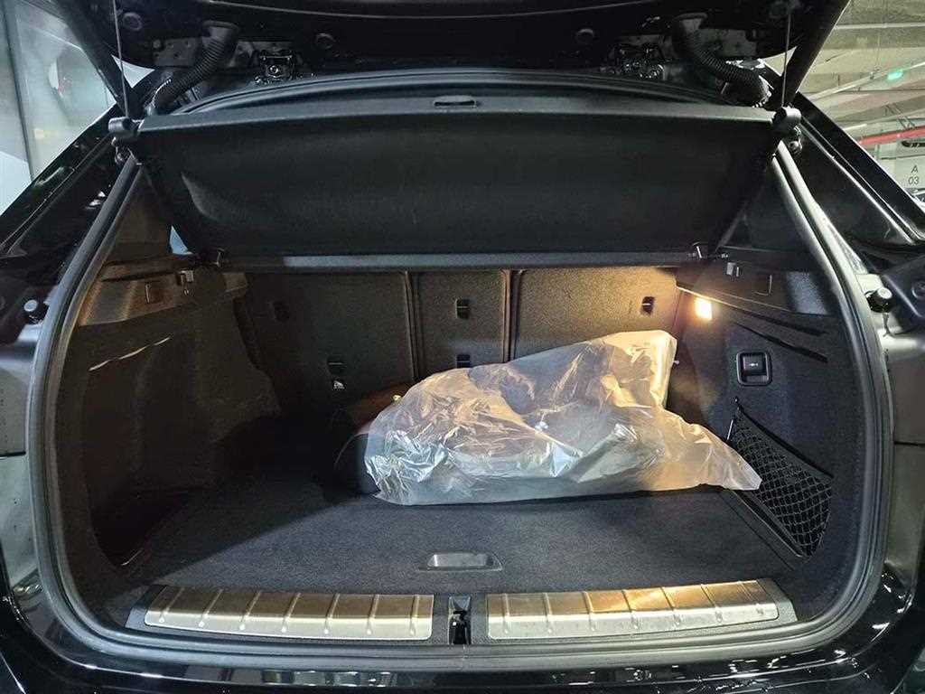 BMW X1 2022 Negro - Importación desde Corea - HF Imports Iquique - Foto 18