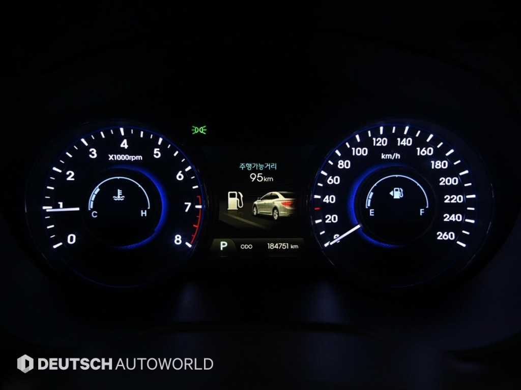 HYUNDAI Grandeur - Vista 8