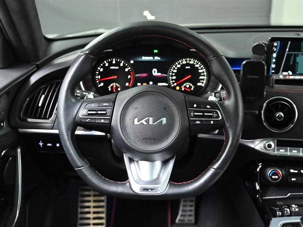 KIA Stinger 2023 Negro - Importación desde Corea - HF Imports Iquique - Foto 13