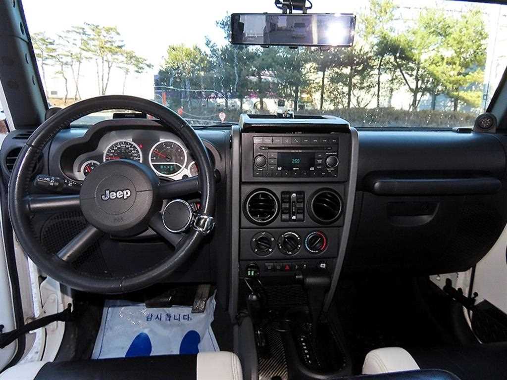 Jeep Wrangler - Vista 7