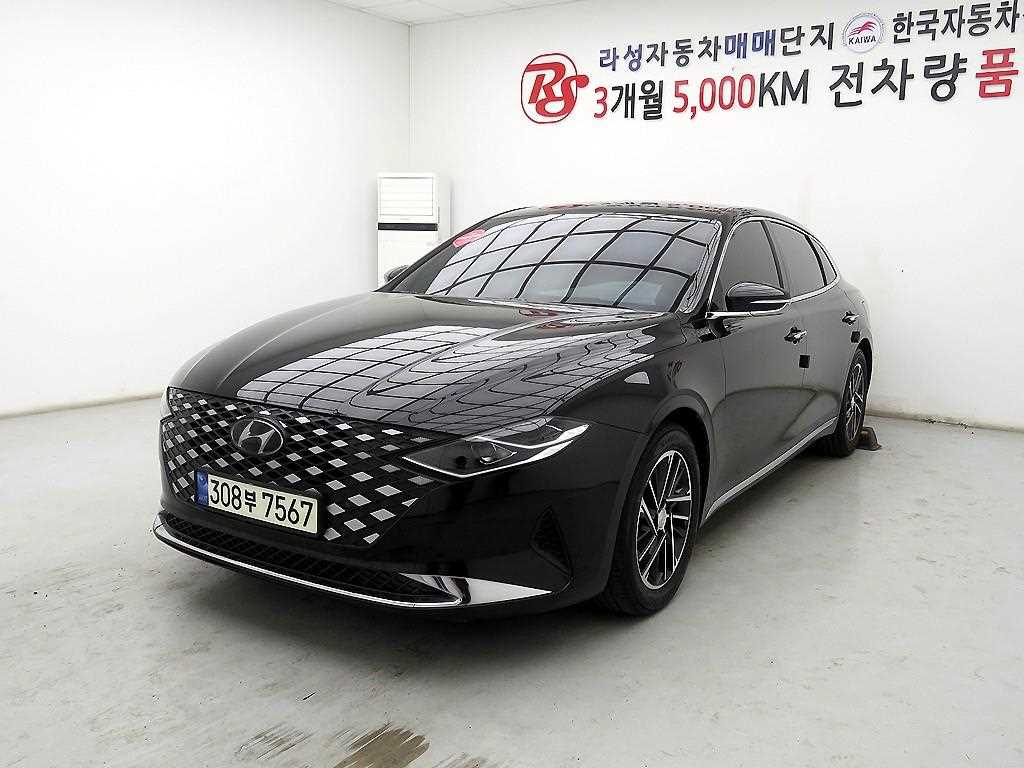 HYUNDAI Grandeur - Vista 2