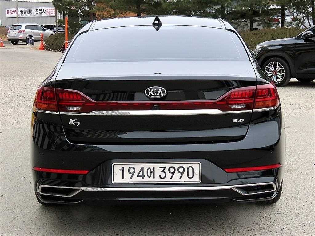 KIA K7 - Vista 4