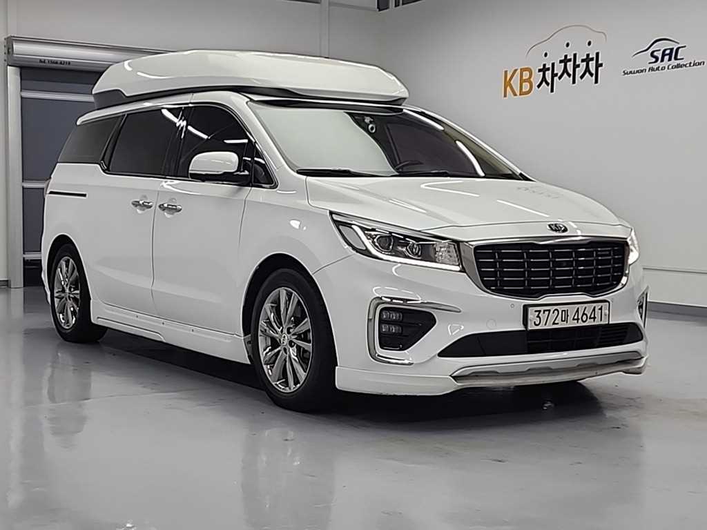KIA Carnival - Vista 4