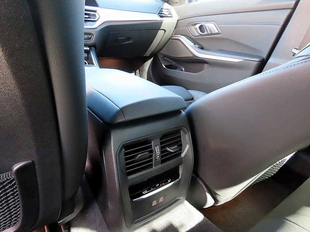 BMW 3 series 2021 - Importación desde Corea - HF Imports Iquique - Foto 16