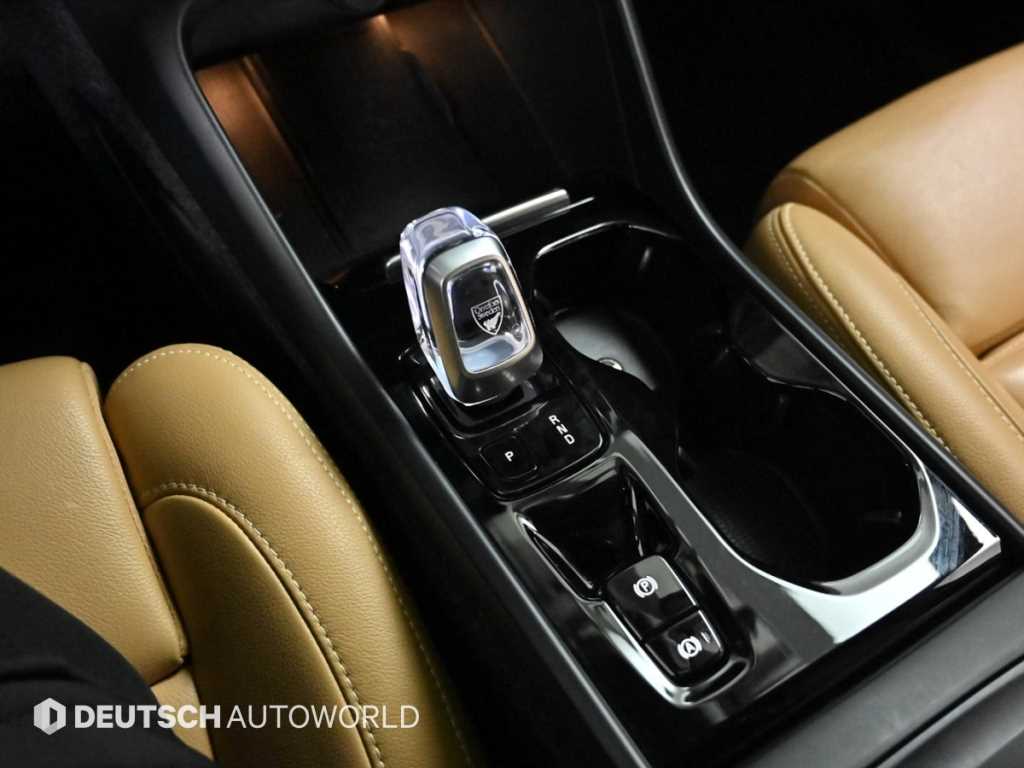 Volvo XC40 - Vista 9